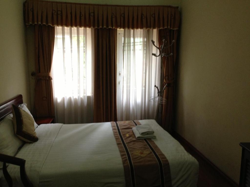 - Ba Trung Hotel